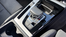 Audi Q5 40 TDI Quattro S Line 5dr S Tronic Diesel Estate